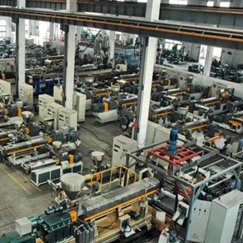 蚌埠工厂设备维修现场